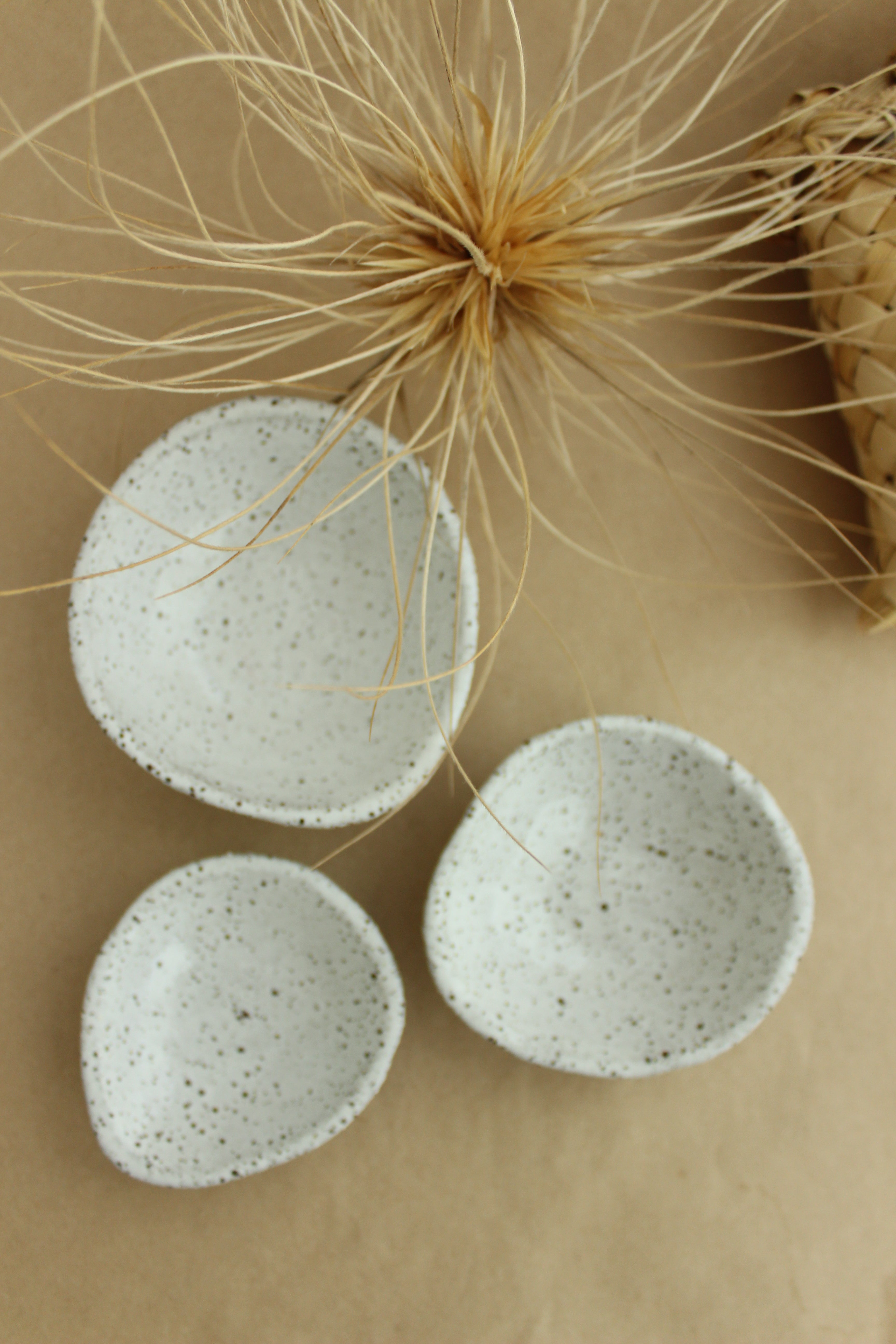 Coconut Shell Dish - Small size - Speckle White